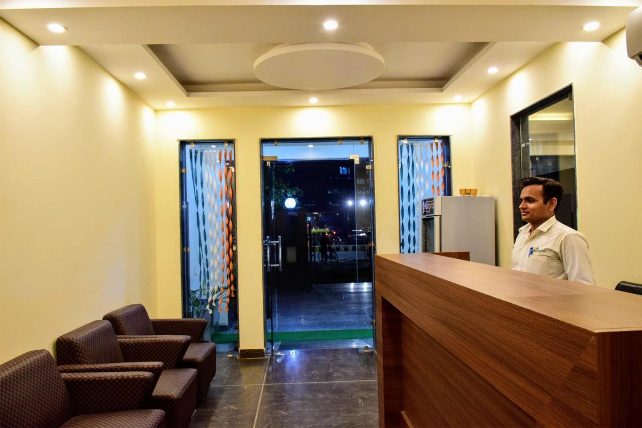 Hotel When In Gurgaon - Opposite To Artemis Hospital Exterior foto